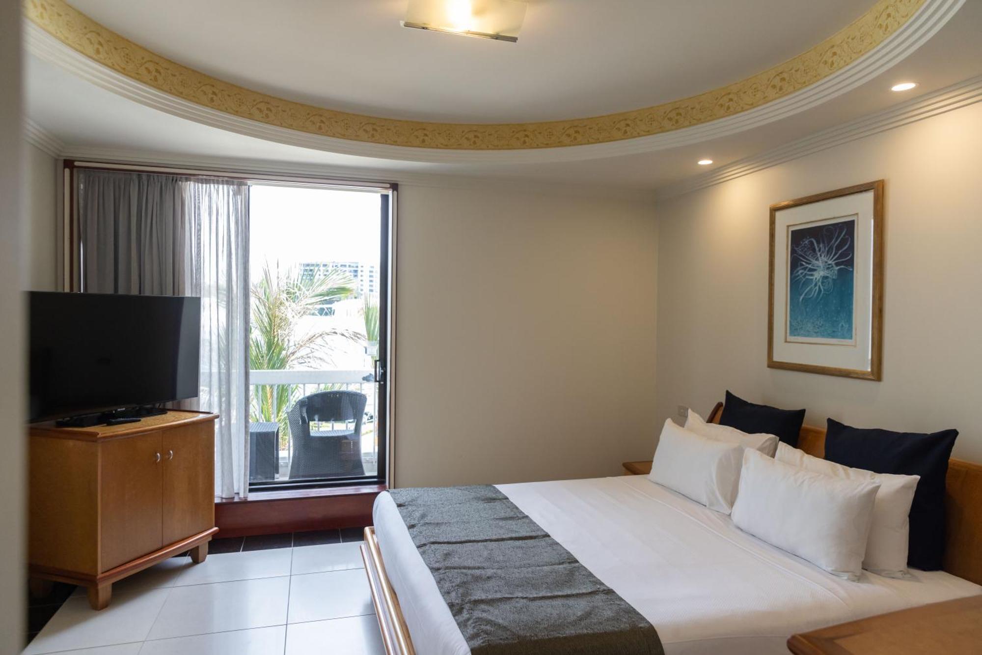 Mindil Beach Casino Resort Darwin Exterior foto A room at the hotel