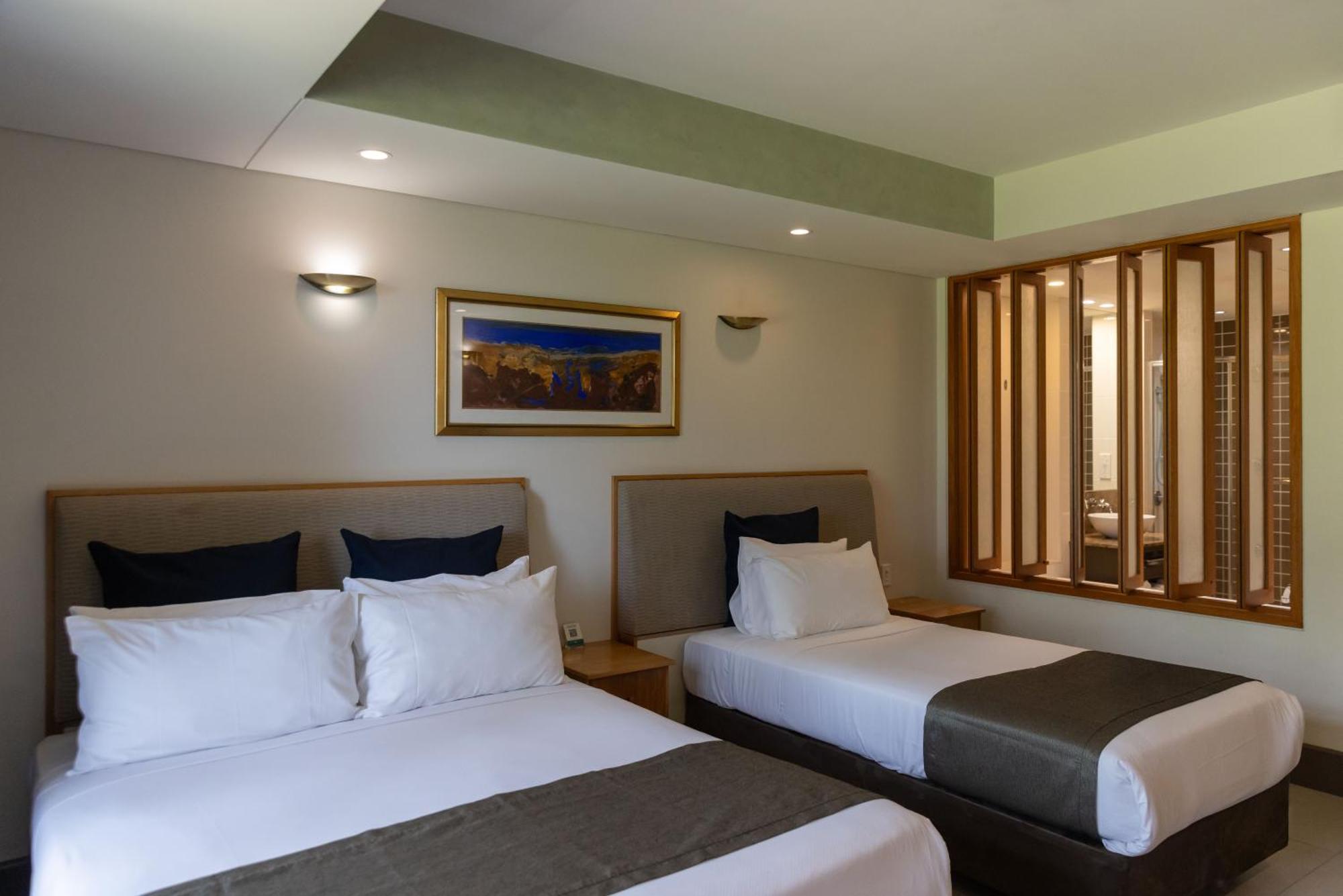 Mindil Beach Casino Resort Darwin Exterior foto A room at the hotel